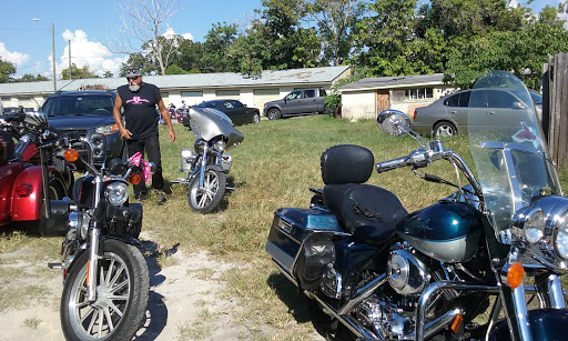 Bar «Thunder Tavern & Liquor Closet», reviews and photos, 5111 FL-54, New Port Richey, FL 34652, USA