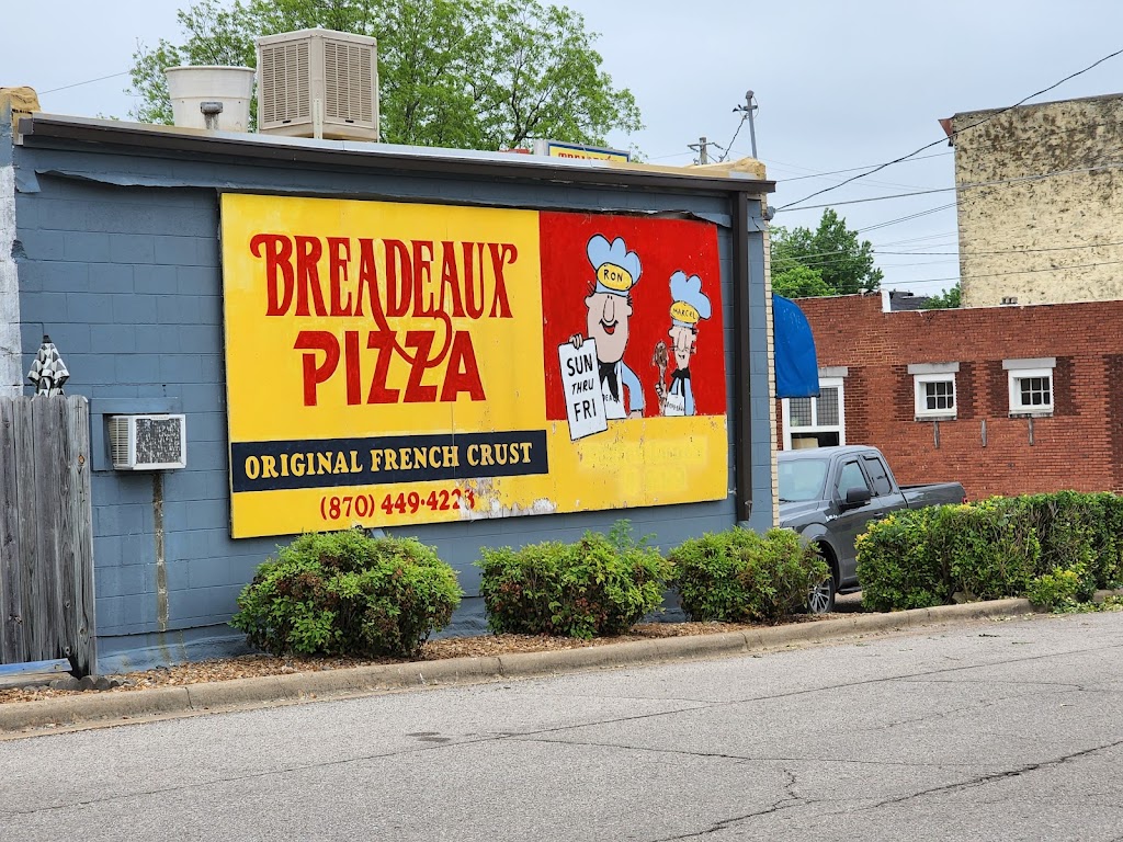 Breadeaux Pizza 72687