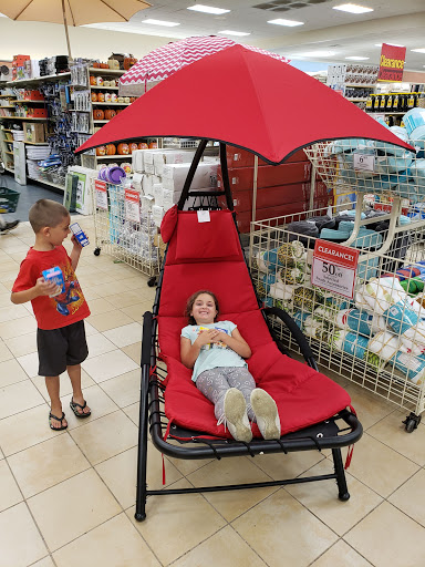 Shopping Mall «Nashua Mall», reviews and photos, 42 Gusabel Ave, Nashua, NH 03063, USA