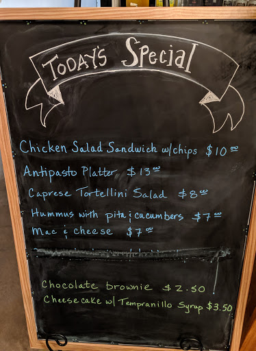 Winery «Three Brothers Vineyard and Winery», reviews and photos, 2411 NE 244th St, Ridgefield, WA 98642, USA