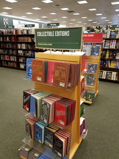 Book Store «Barnes & Noble», reviews and photos, 1553 Almonesson Rd, Deptford Township, NJ 08096, USA