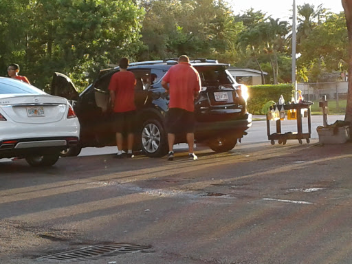 Car Wash «The Car Wash», reviews and photos, 3400 S Dixie Hwy, Miami, FL 33133, USA