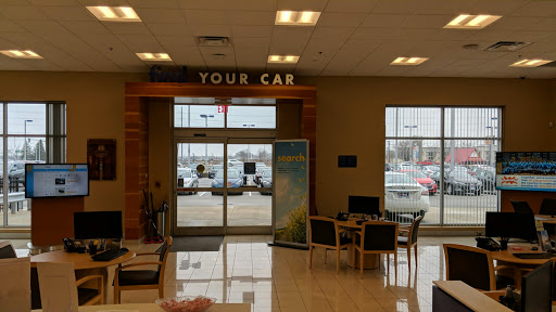 Used Car Dealer «CarMax», reviews and photos, 1213 Holiday Dr, Bloomington, IL 61704, USA