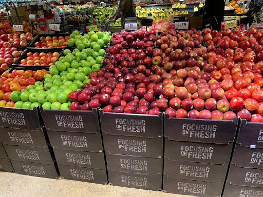 Grocery Store «Stop & Shop», reviews and photos, 2425 Palmer Ave, New Rochelle, NY 10801, USA