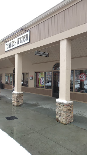 Outlet Store «Tanger Outlet Blowing Rock», reviews and photos, 278 Shoppes on the Parkway Rd, Blowing Rock, NC 28605, USA