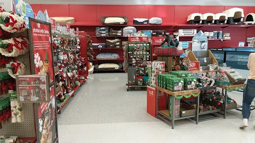 Pet Supply Store «Petco Animal Supplies», reviews and photos, 8111 W Broward Blvd, Plantation, FL 33324, USA