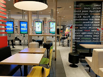 Atmosphère du Restauration rapide McDonald's à Beynost - n°1