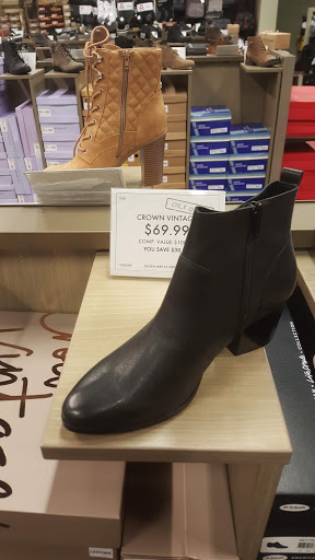 Stores to buy women's beige boots Atlanta