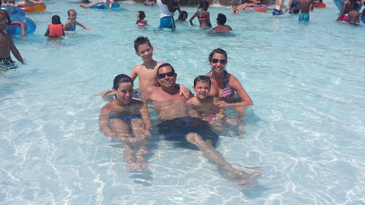 Water Park «Surf Lagoon Water Park», reviews and photos, 130 Towne Center Blvd, Pooler, GA 31322, USA