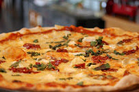 Pizza du Restaurant italien Fuxia Brest Port de Commerce - n°4