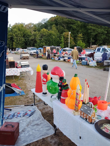 Flea Market «Armada Flea Market», reviews and photos, 25381 Armada Ridge Rd, Richmond, MI 48062, USA