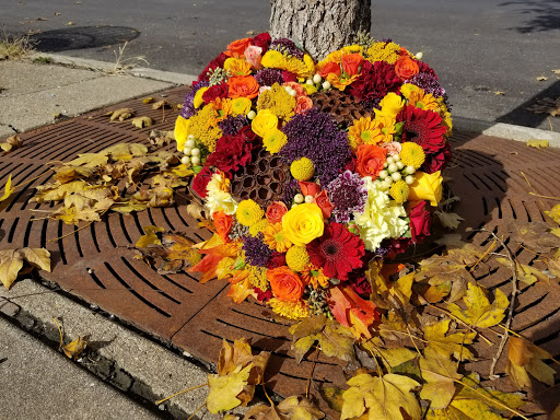 Florist «Battiste LaFleur Galleria», reviews and photos, 825 E Long St, Columbus, OH 43203, USA