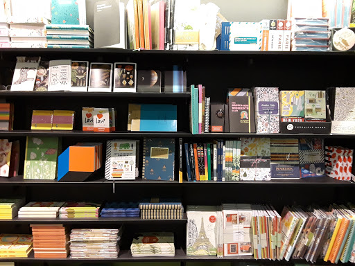 Book Store «Chronicle Books», reviews and photos, 165 4th St, San Francisco, CA 94103, USA