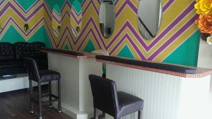Creative Hands Salon and Nail Bar 21205