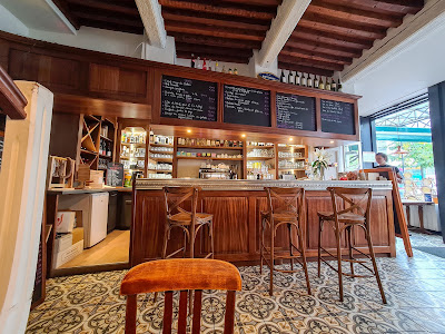 Café Le Ballainvilliers à Clermont-Ferrand
