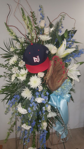 Florist «Finer Flowers», reviews and photos, 645 E Landis Ave, Vineland, NJ 08360, USA