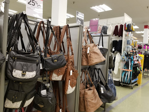 Discount Store «Kmart», reviews and photos, 5100 Dixie Hwy, Waterford Twp, MI 48329, USA