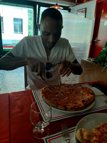 Pizzeria Fleur-de-Lys - Neuenburg