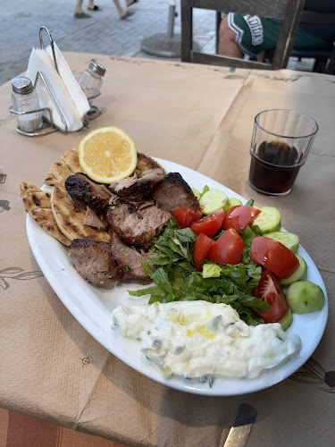 Σχόλια και κριτικές για το Ψητοπωλείο Ο Γιωργος