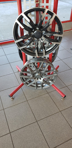 Discount Tire image 3