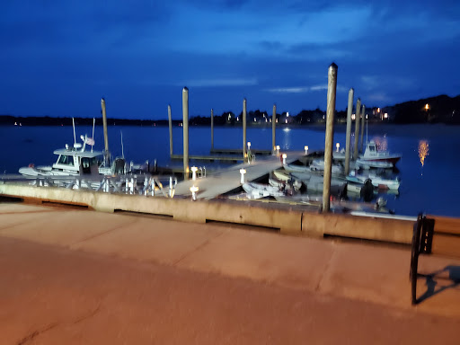 Grocery Store «Onset Village Market», reviews and photos, 231 Onset Ave, Wareham, MA 02571, USA