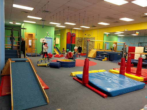 520 U.S. 9 #7, Manalapan Township, NJ 07726, USA