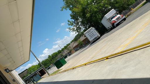 RV Storage Facility «U-Haul Moving & Storage of Woodmere», reviews and photos, 2525 Eastern Blvd, Montgomery, AL 36117, USA