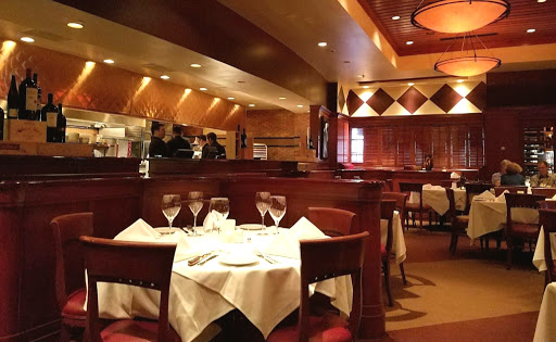 Fleming’s Prime Steakhouse & Wine Bar