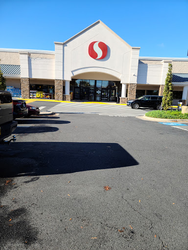 Grocery Store «Safeway», reviews and photos, 22350 S Sterling Blvd, Sterling, VA 20164, USA