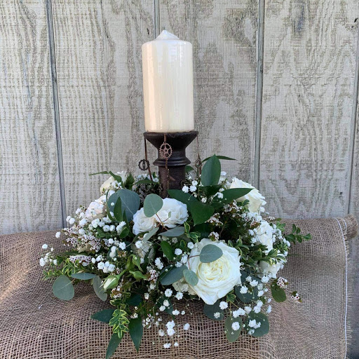 Florist «Village Flower Shop», reviews and photos, 825 Pughtown Rd, Spring City, PA 19475, USA