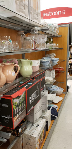 Department Store «T.J. Maxx», reviews and photos, 99 Gateway Dr, Mechanicsburg, PA 17055, USA