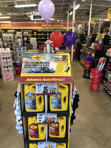 Auto Parts Store «Advance Auto Parts», reviews and photos, 400 Merrimon Ave, Asheville, NC 28804, USA