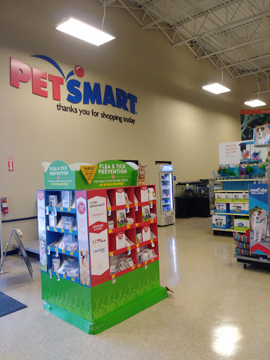 Pet Supply Store «PetSmart», reviews and photos, 3500 S Glenstone Ave, Springfield, MO 65804, USA