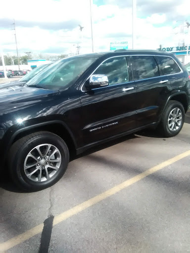 Chevrolet Dealer «McCluskey Chevrolet Used Car Superstore», reviews and photos, 435 E Galbraith Rd, Cincinnati, OH 45215, USA