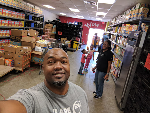 Food Bank «Minnies Food Pantry», reviews and photos