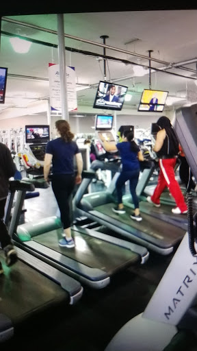 Gym «Synergy Fitness», reviews and photos, 999 Hempstead Turnpike, Franklin Square, NY 11010, USA