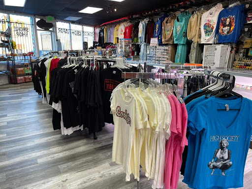 Clothing Store «Norcal Clothing and Smoke Shop», reviews and photos, 5802 Lindhurst Ave, Marysville, CA 95901, USA