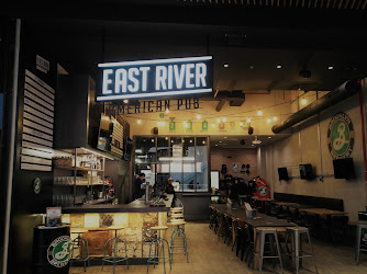 East River | American Pub