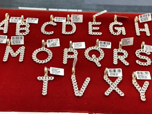 Watch Repair Service «Golden Jewelers - Memphis», reviews and photos, 2926 Lamar Ave, Memphis, TN 38114, USA