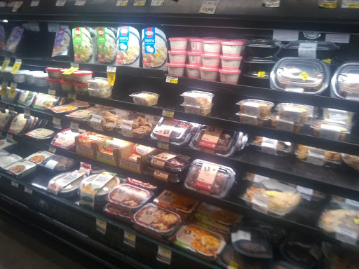 Grocery Store «Safeway», reviews and photos, 1900 N Poplar St, Leadville, CO 80461, USA