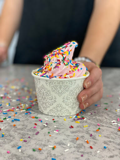 Coffee Shop «Old School Coffee Co.& Frozen Yogurt», reviews and photos, 308 S Locust St, Sweet Springs, MO 65351, USA