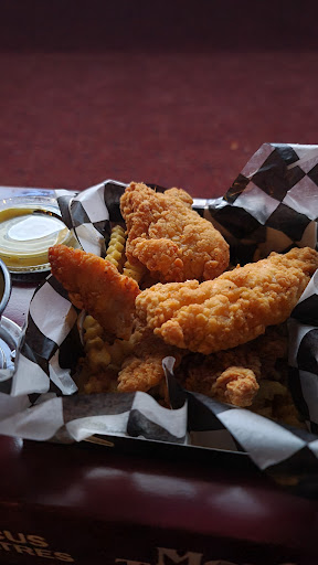 Movie Theater «Wehrenberg Theatres St. Charles Stadium 18 Cine», reviews and photos, 1830 S 1st Capitol Dr, St Charles, MO 63303, USA