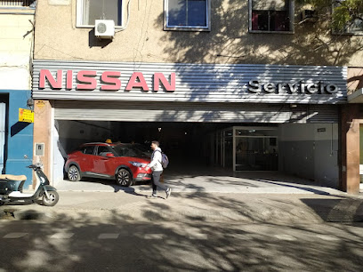 Nissan Senta Taller