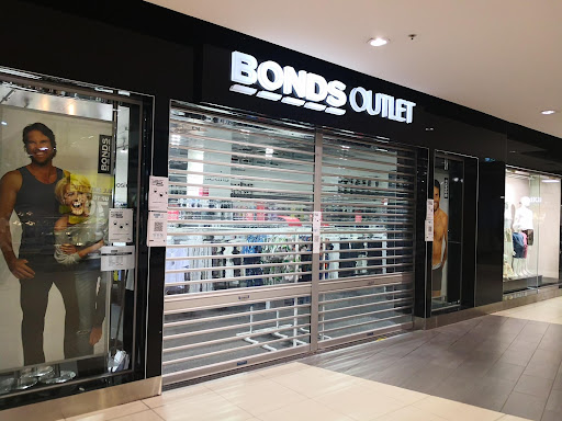 Bonds Outlet South Wharf