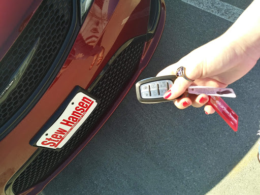 Car Dealer «Stew Hansen Dodge Ram Chrysler Jeep», reviews and photos, 12103 Hickman Rd, Des Moines, IA 50323, USA