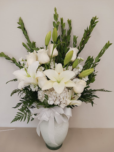 Florist «Treasures To Adore», reviews and photos, 1313 Carolyn Ct, Humble, TX 77338, USA