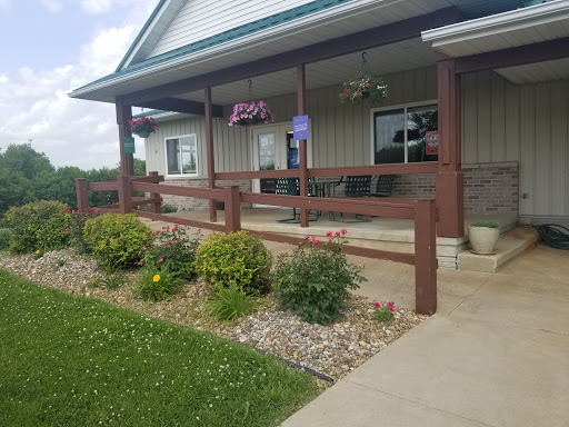 Used Car Dealer «Warehouse Auto Company Inc.», reviews and photos, 1272 IA-965, Swisher, IA 52338, USA