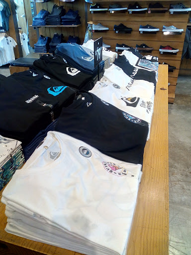 QUIKSILVER