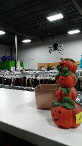 Thrift Store «Last Chance Thrift Store», reviews and photos, 2935 N Decatur Rd, Decatur, GA 30033, USA