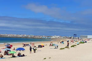 Praia dos Supertubos image